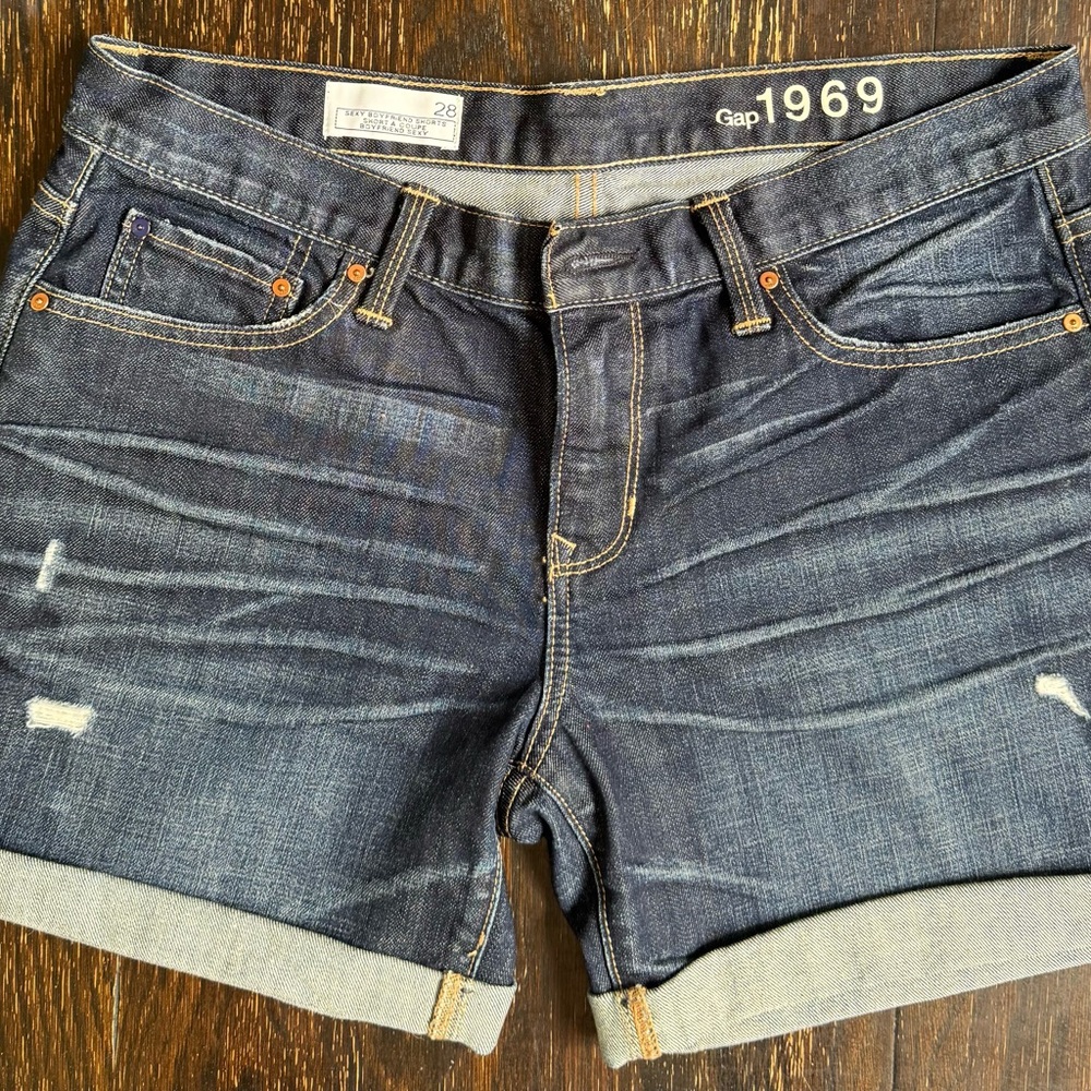 GAP 1969 Women's Sexy Boyfriend Shorts